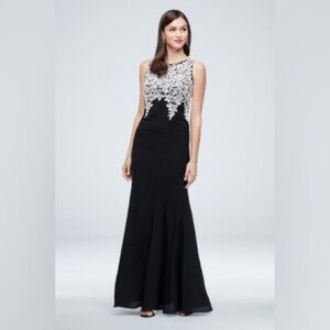NWOT! Alex Evening Embroidered Crystal Accented Vines Gown - Size 6